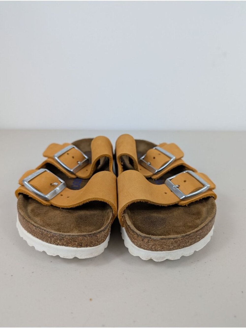 Birkenstock Arizona soft footbed sandals in orange women's size 7